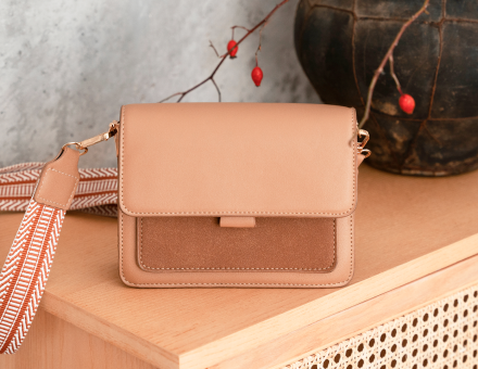 Descriptive Alt Text